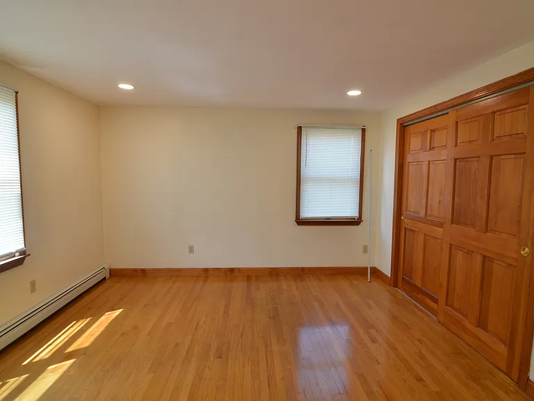 146 Huckins Ave #1 — Photo 11