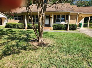 1801 Pondella Dr, Charlotte, NC 28213