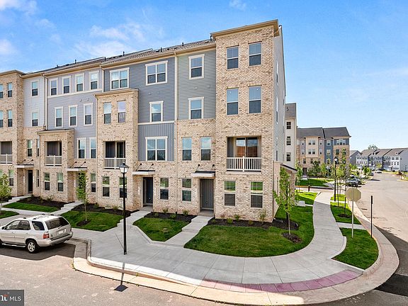 2nd image of 24157 Pissarro Dr