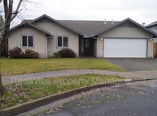 1312 SW Sturgeon Ct, Grants Pass, OR 97527