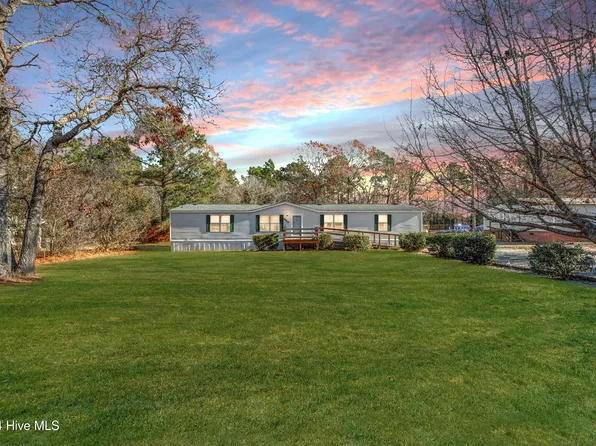 8956 Black Chestnut Drive NE, Leland, NC 28451