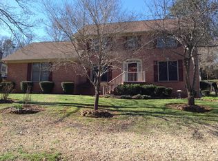 2109 Waterloo Dr, Maryville, TN 37803