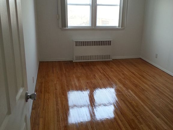 3rd image of 17321 65th Ave