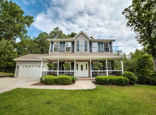 640 Windy Oaks Ln, Seneca, SC 29678