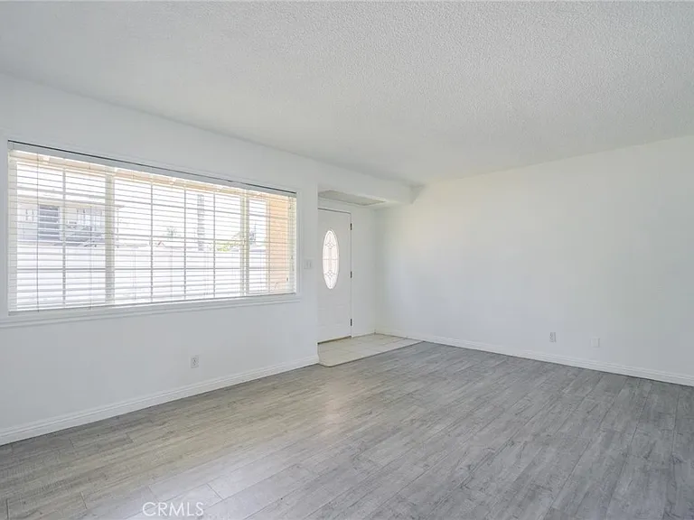 3521 1/4 Cogswell Rd — Photo 3