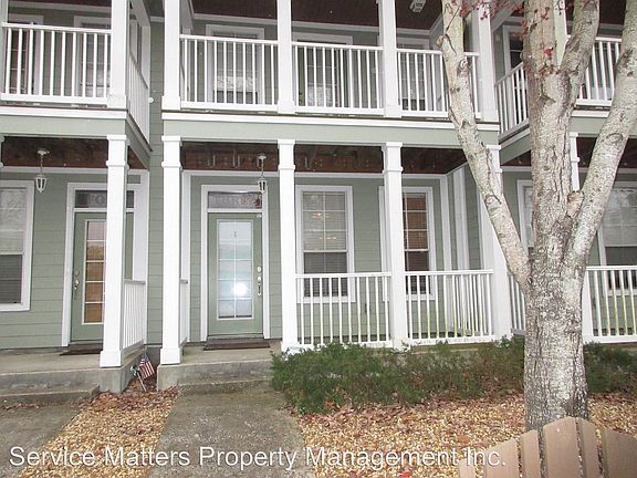 2nd image of 1020 N Haynes St #3