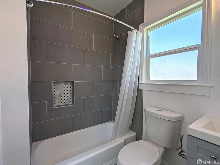 51 Prosper St #4 — Photo 5
