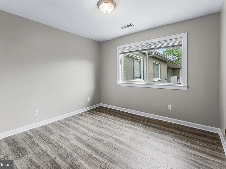 4473 B St SE #304 — Photo 15
