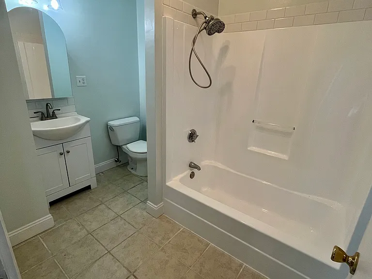 5 Forest St #2L — Photo 10