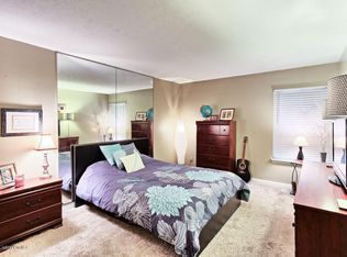 1815 Gardiner Ln APT F52, Louisville, KY 40205