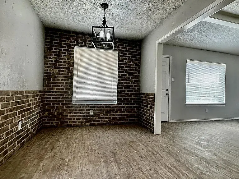 611 Ironton Ave — Photo 9