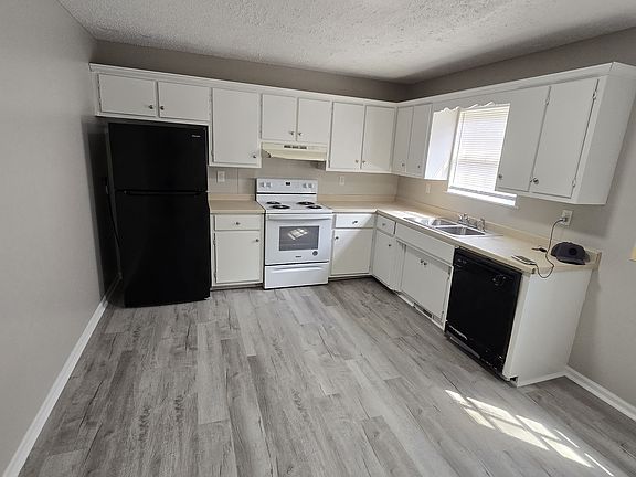 2nd image of 206 Mitchell St APT 2
