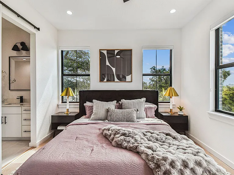 1218 E Kay St #21 — Photo 9