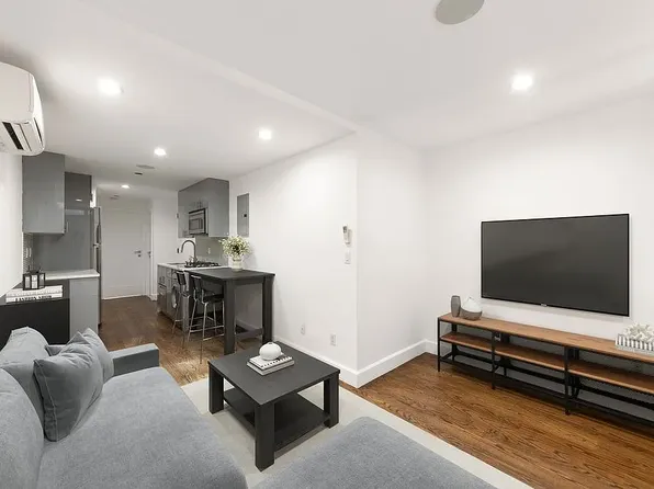 194 1st Ave APT 7, New York, NY 10009