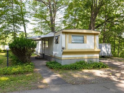 56 Wayside Dr, Rochester, NY, 14625