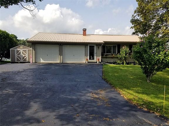 2nd image of 316 Hillside Dr