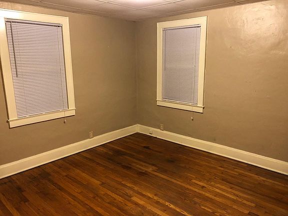5th image of 2911 Conner Dr