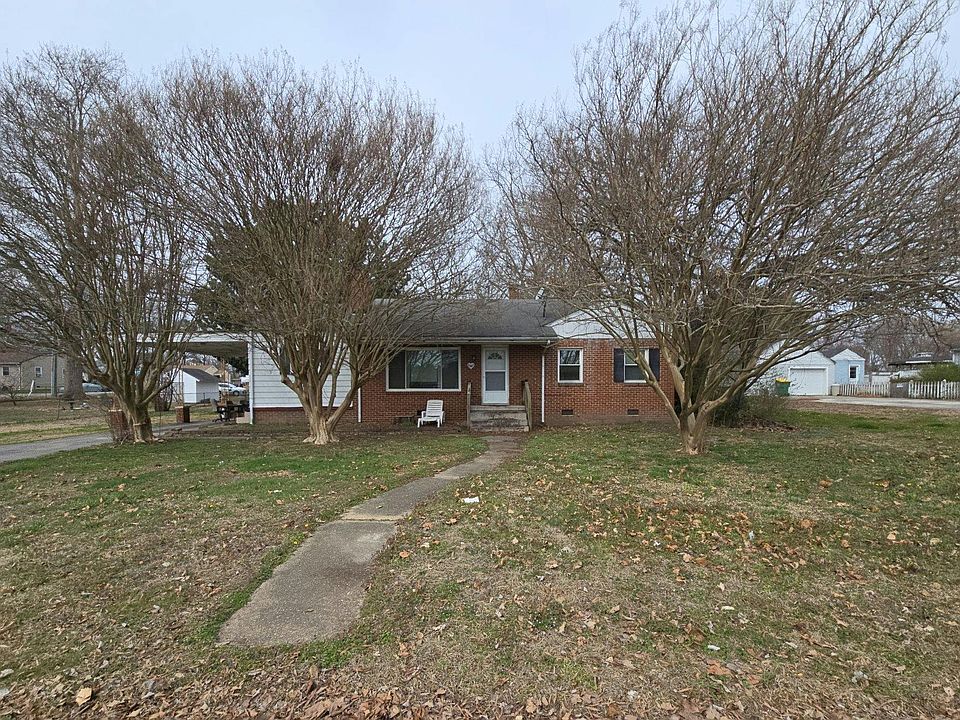 1st image of 2807 Maple St