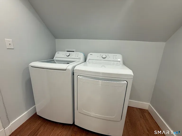 253 Willow St #3 — Photo 8