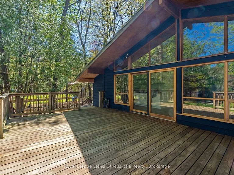1213 Sherwood Forest Rd — Photo 6