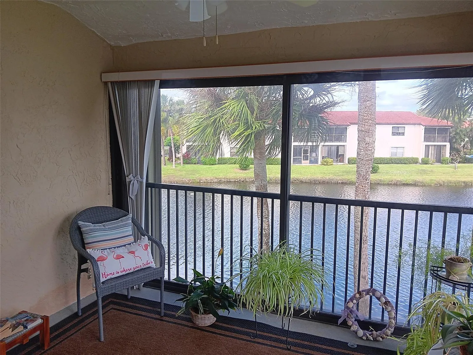 2 bed, 1426 sqft, $2,900 — Photo 4