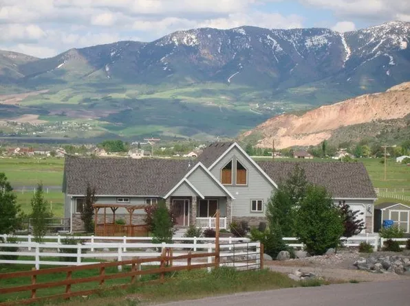 1894 N Tatonka Ln, Inkom, ID 83245