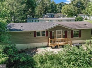 6 Birch Dr, Nottingham, PA 19362