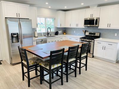 2246 Raleigh Ave, Costa Mesa, CA, 92627