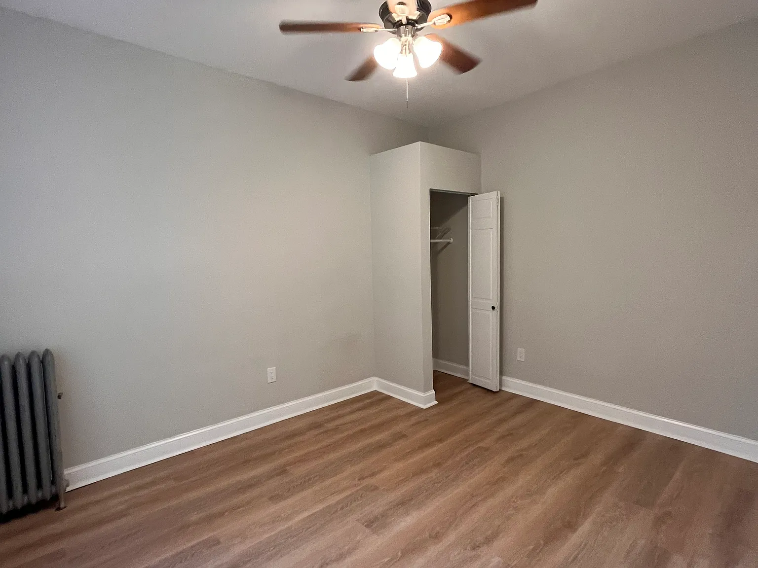 2 bed, 9999 sqft, $2,800 — Photo 2