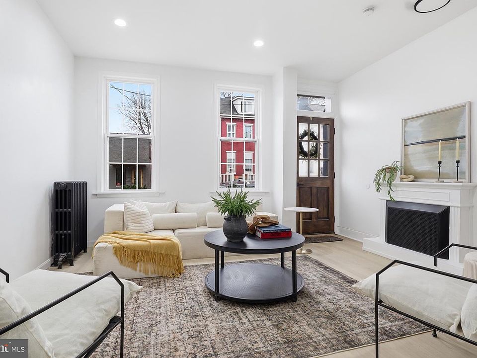 1st image of 428 S Prince St