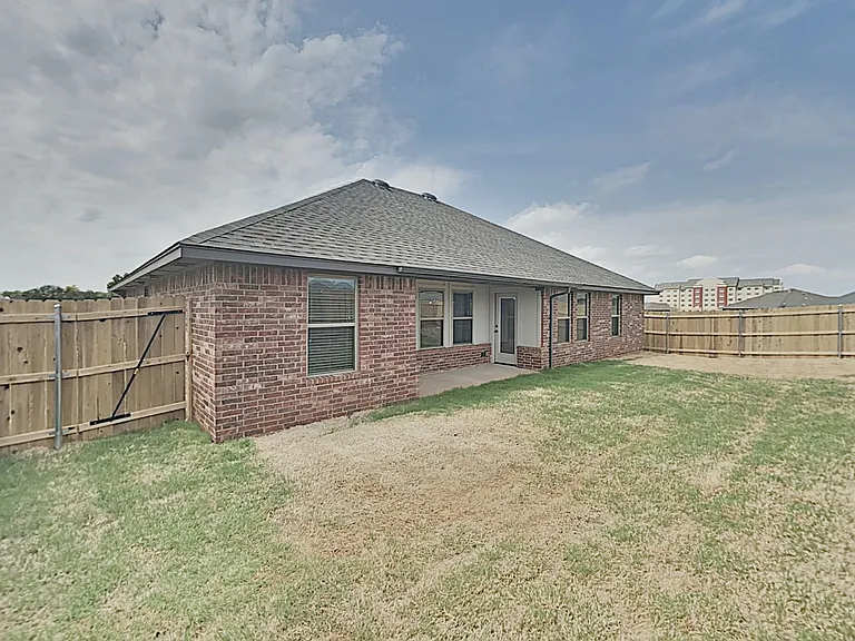 7100 Daxton Ct — Photo 19