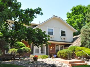 6902 W Walden Pl, Littleton, CO 80128