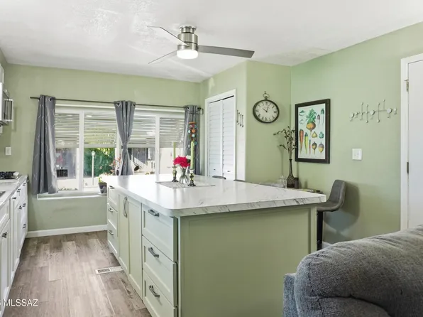 3411 S Camino Seco Unit 328, Tucson, AZ 85730