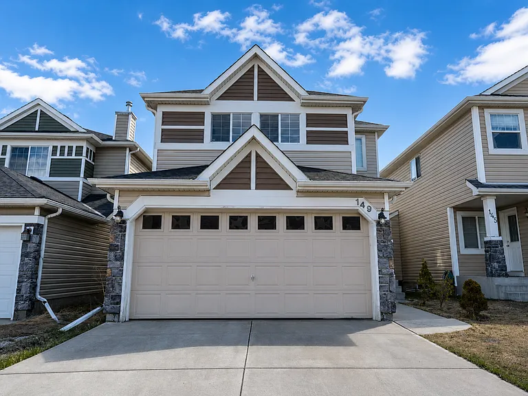 149 Cougar Plateau Way SW — Photo 24