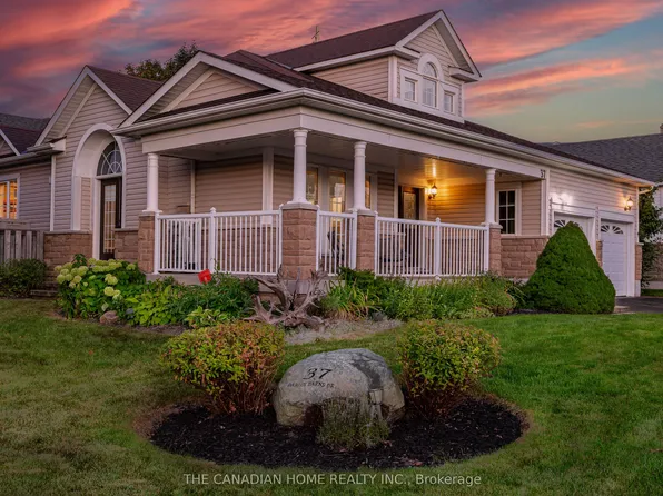 37 Darius Harns Dr, Whitby, ON L1M 2B1