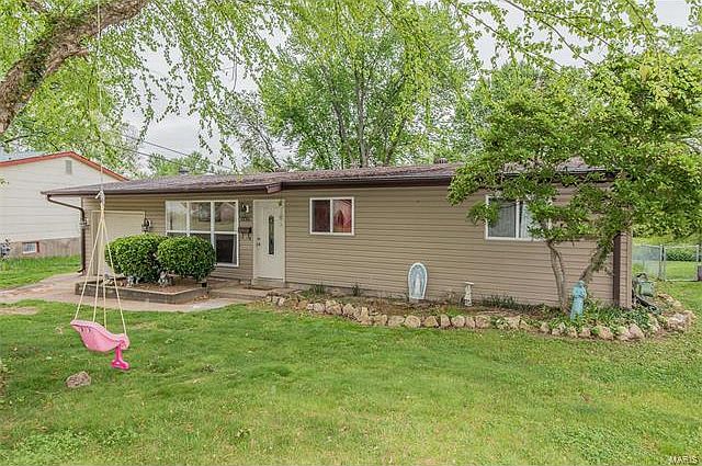 1st image of 1235 Carla Dr