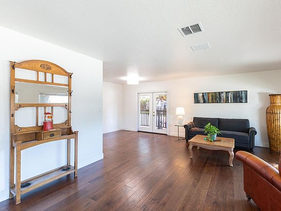 5th image of 6468 Washington Street #150