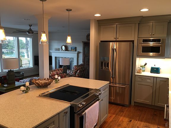 3rd image of 135 Cobbs Hall Landing Ln