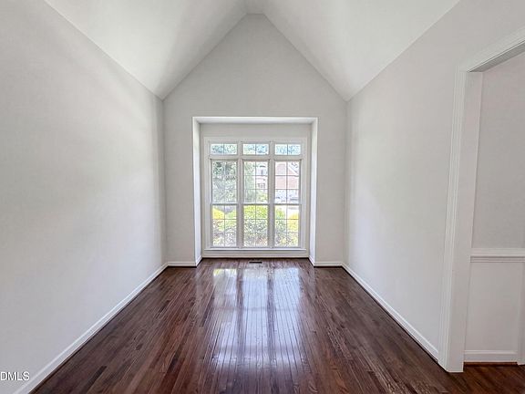 3rd image of 6312 Ridgemount St