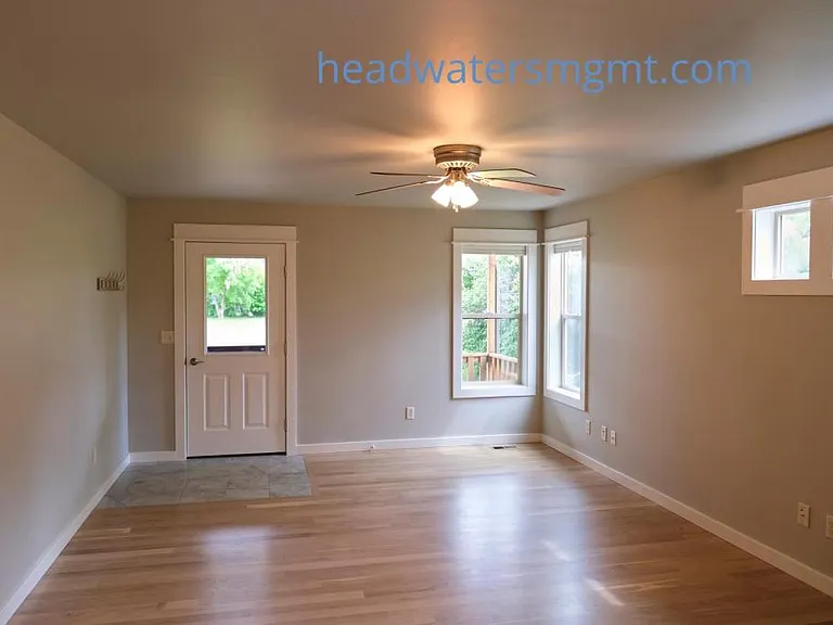 403 N Quaw Blvd — Photo 8