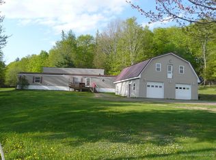 36 Rand Hill Rd, Saint Albans, ME 04971