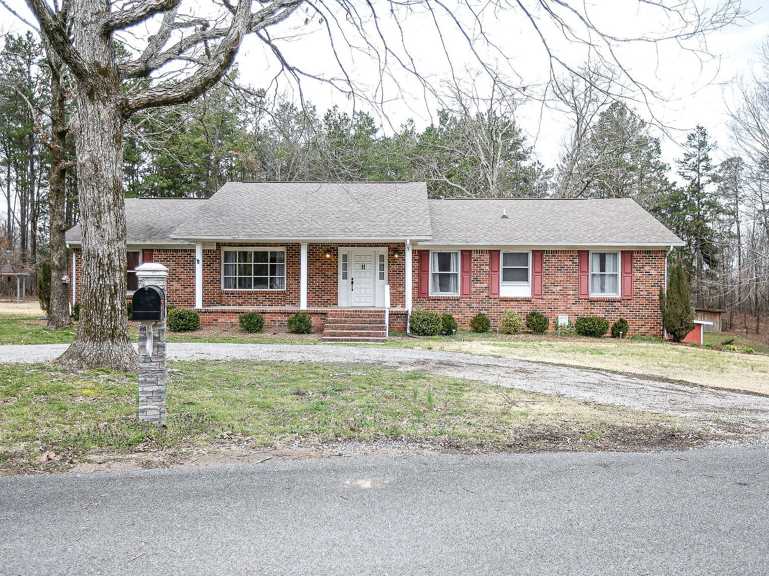 111 Parkwood Ln, Hohenwald, TN 38462 Zillow