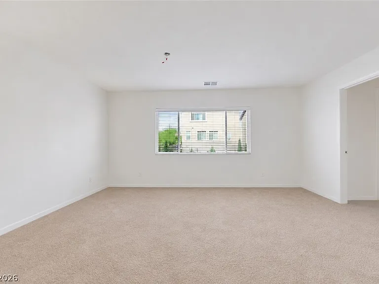 10185 Bishops Peak Ct — Photo 6