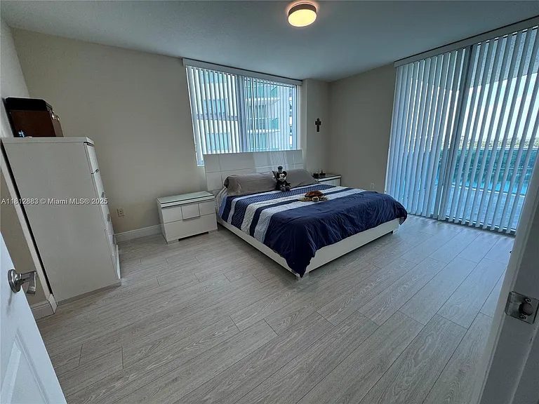 2641 N Flamingo Rd #1001N — Photo 67