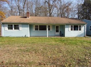 30 Harakaly Rd, Chaplin, CT 06235