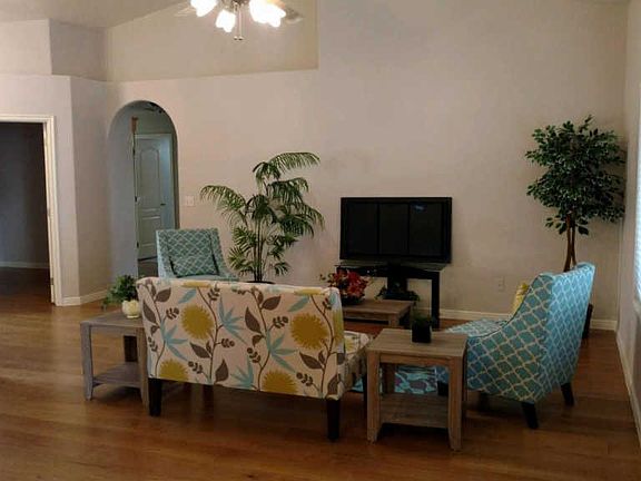 5th image of 210 N Mall Dr APT 141