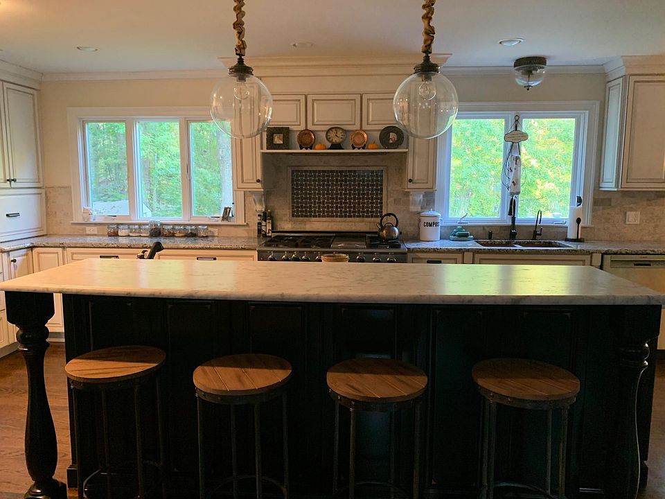 40 Sturbridge Ln, Trumbull, CT 06611 Zillow