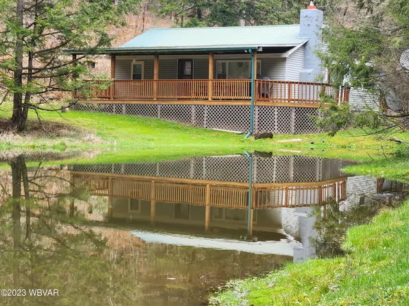 8 Graybill Ln, Dushore, PA 18614