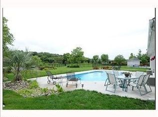 2549 Greystone St, Virginia Beach, VA 23456