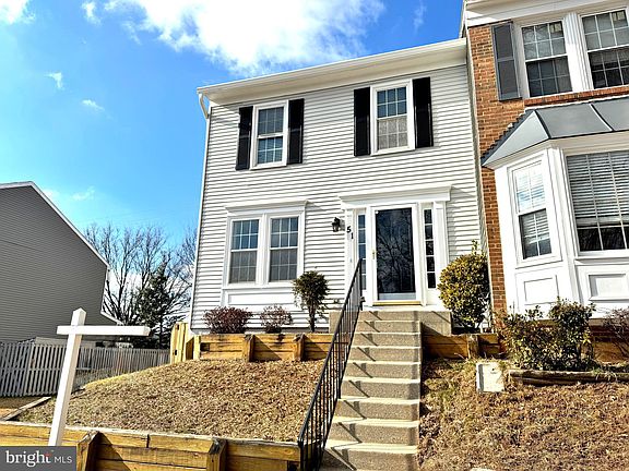 2nd image of 51 Drumcastle Ct